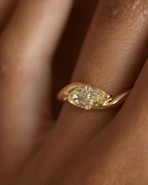 <a href="https://junerings.com/products/carroll-marquise?variant=41816987402288">June Rings</a>