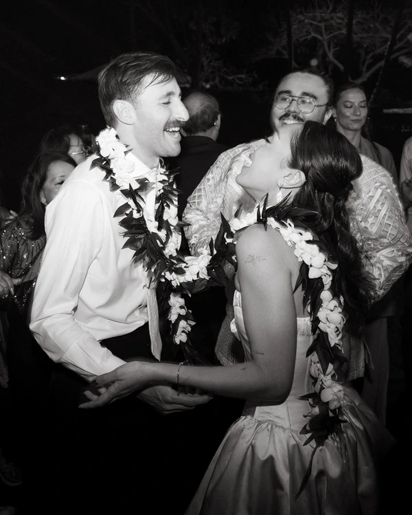 A Bold & Artfully Designed Wedding on the Lush Tropical Shores of Oahu, Hawaii