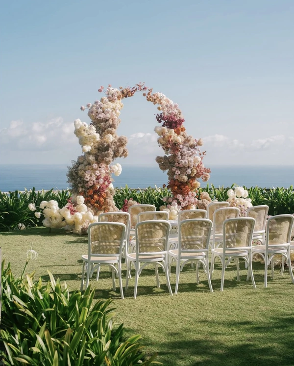 DADA Island, wedding florists in Indonesia, Asia — portfolio photo 6