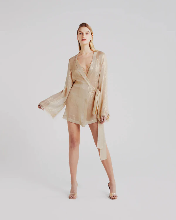 12 Elegant Robes Perfect for Getting Ready