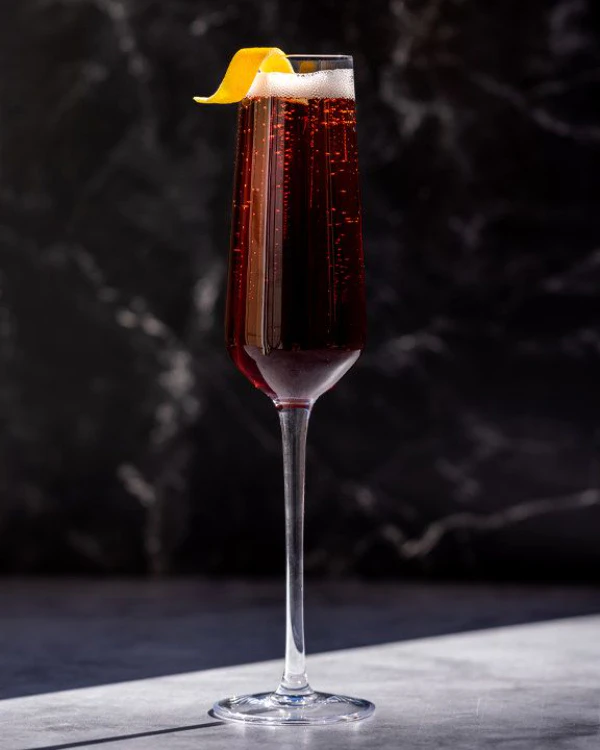 7 Sip-Worthy Cocktails for Every Wedding Style