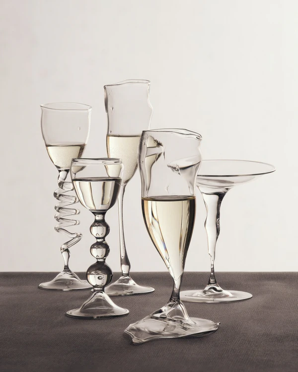 20 Artisanal Glassware Ideas to Inspire Your Tablescape