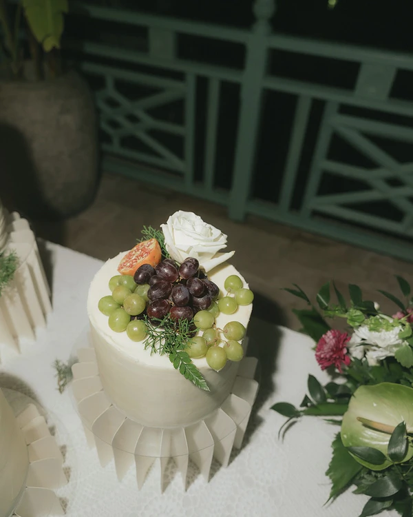 A Chic Tropical Wedding on the Shores of St. Lucia