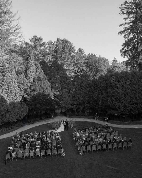 A Colorful & Relaxed Vintage Celebration in The Berkshires