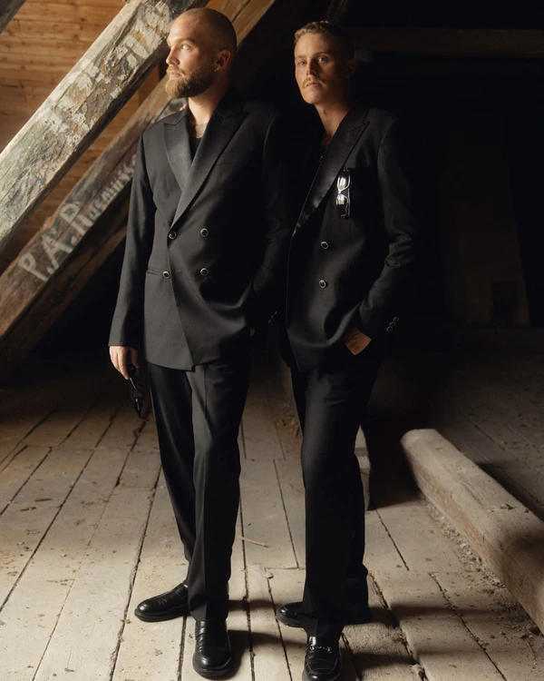 Celebrating Pride: Our Favorite LGBTQIA+ Weddings