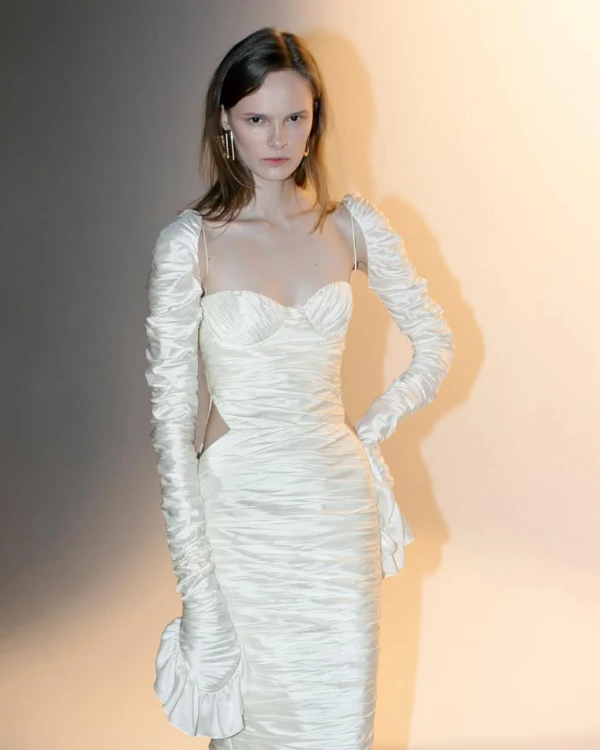 45 Chic Sleeve Wedding Dresses Trending for Fashion-Forward Brides