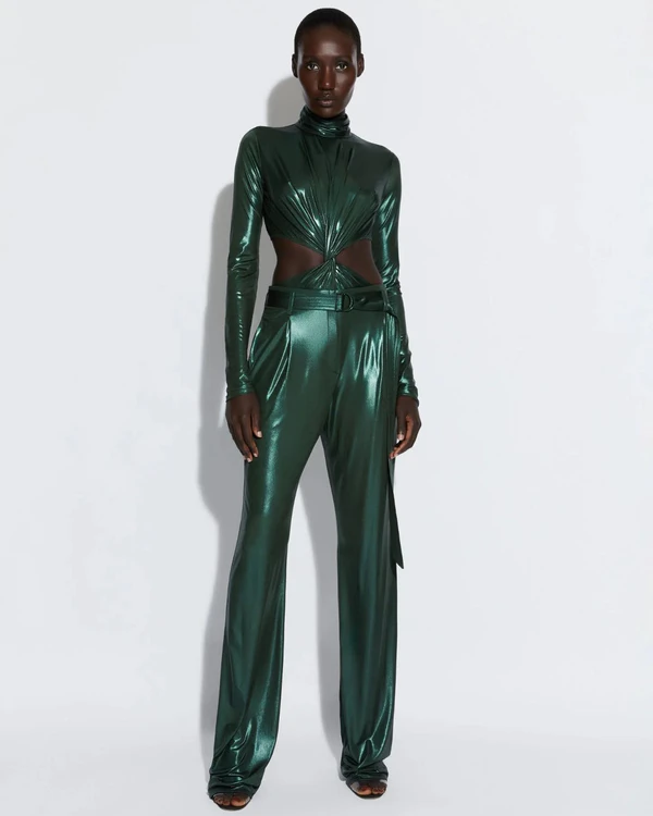 What Colors to Wear on New Year's Eve 2024?