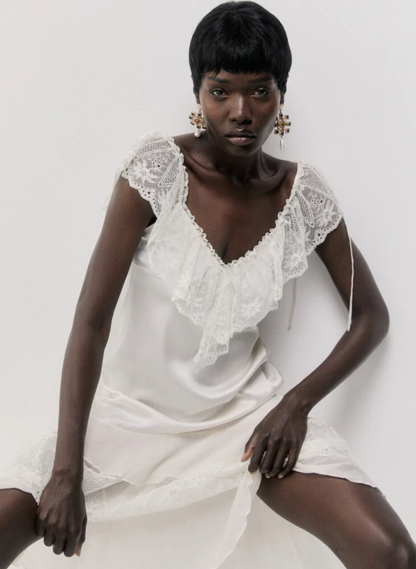 <a class="underline underline underline-offset-2 decoration-1 decoration-current/40 hover:decoration-current focus:decoration-current" href="https://www.modaoperandi.com/women/p/sleeping-with-jacques/annie-silk-satin-lace-mini-dress/763586">SLEEPING WITH JACQUES Annie Silk Satin Lace Mini Dress</a> from Moda Operandi, $785