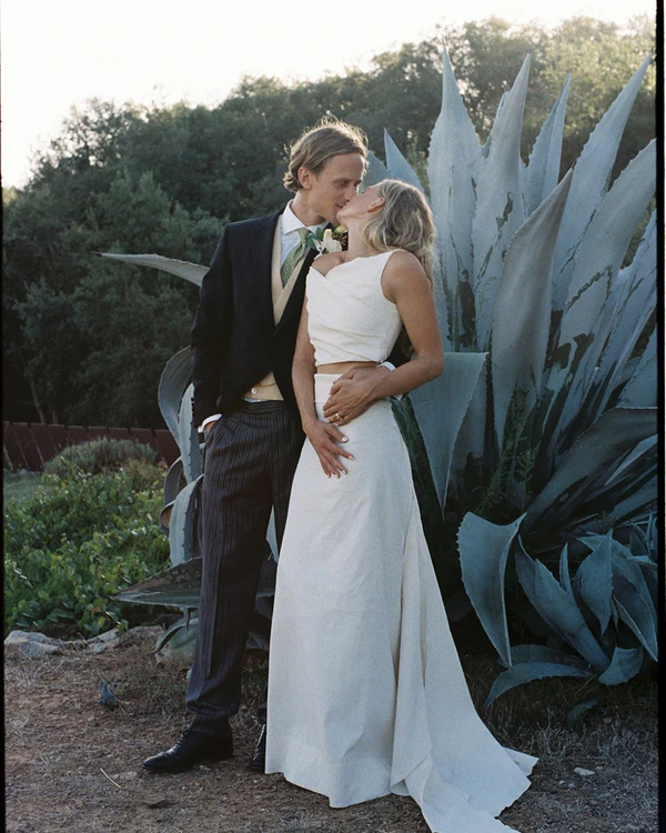 A Modern Mediterranean Wedding Weekend Amongst Catalan Vineyards — photo 1
