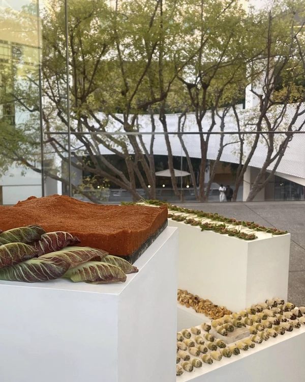 Trend: Modern Grazing Tables