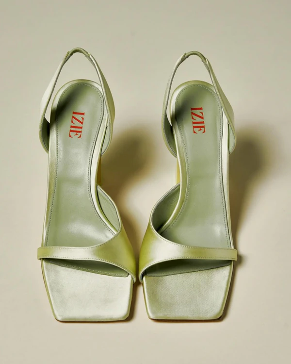 20 Colorful Heels Perfect for a Chic Summer Wedding — photo 1