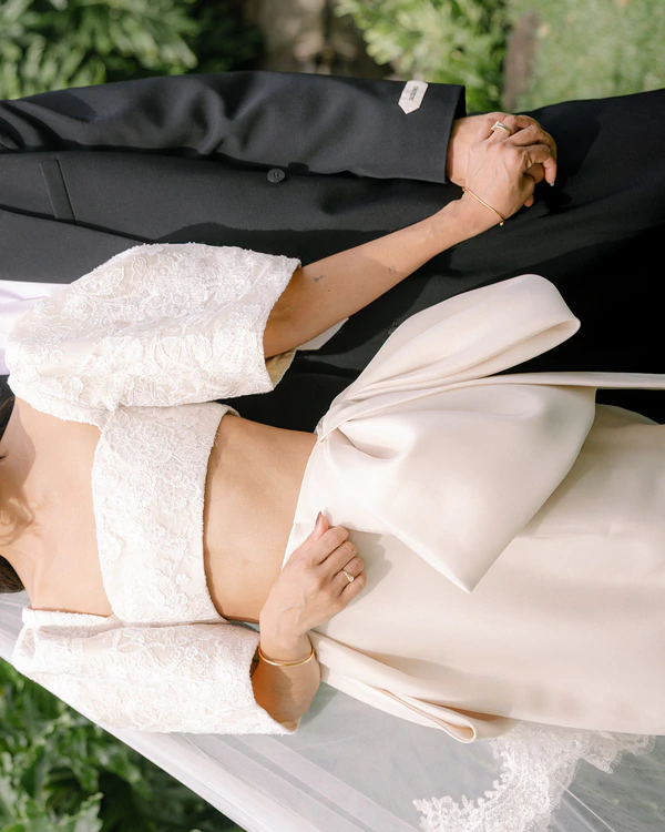 A Bold & Artfully Designed Wedding on the Lush Tropical Shores of Oahu, Hawaii