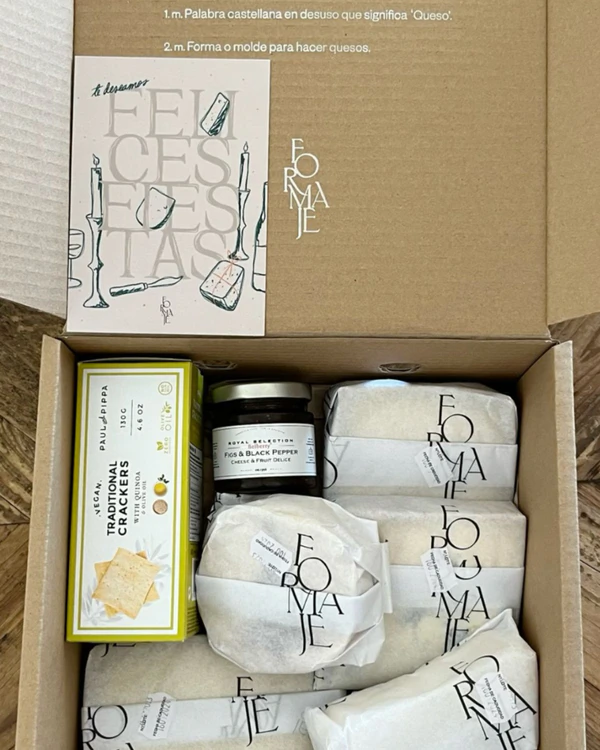 45 Fun & Creative Ways to Ask Your Besties to Be Your Bridesmaids