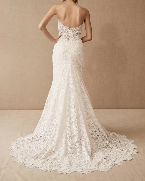 Perfect Lace Bridal Gowns