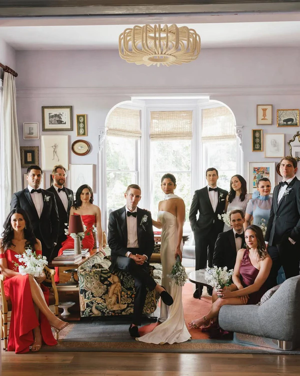 How to Achieve Stunning Wedding Group Photos Without Wasting Cocktail Hour