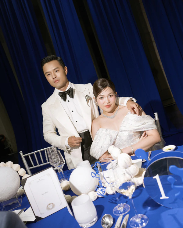 An Avant-Garde Vietnamese Beach Wedding Splashed in Cobalt Blue