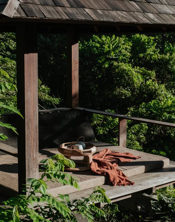 <a href="https://www.instagram.com/p/DVBVbo1j461/?img_index=3">Buhan, a Banyan Tree Escape</a>