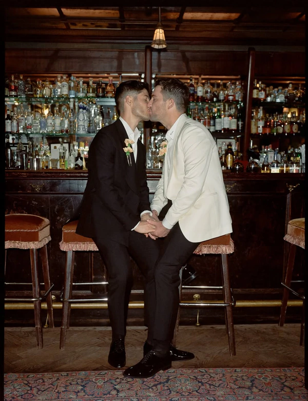 Photography: <a href="https://www.instagram.com/blakenelsonweddings/p/DTs19eEDuUP/">Blake Nelson</a>