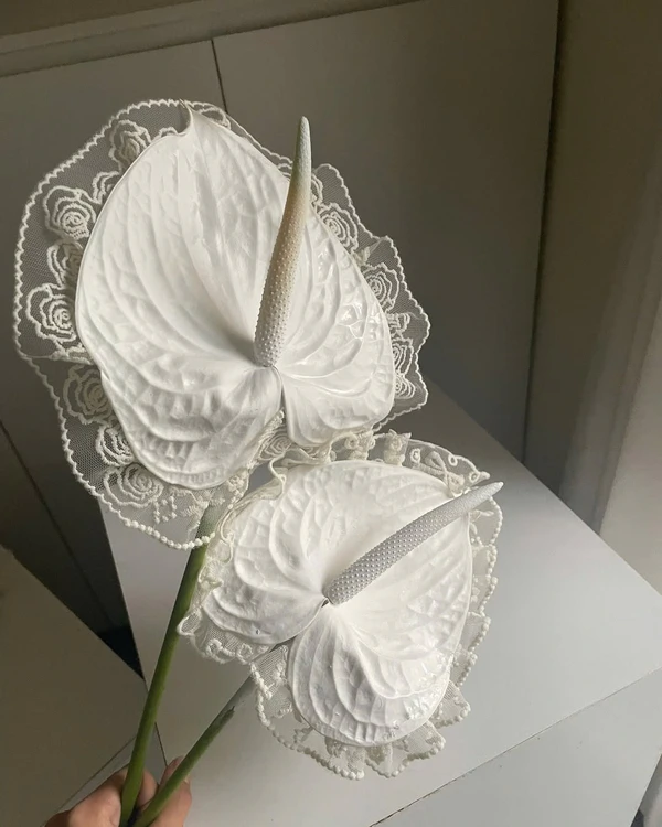 30 Vintage-Inspired Floral Arrangements That Make Nostalgia Feel New