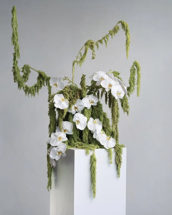 The Top Summer Wedding Floral Color Trends for 2025