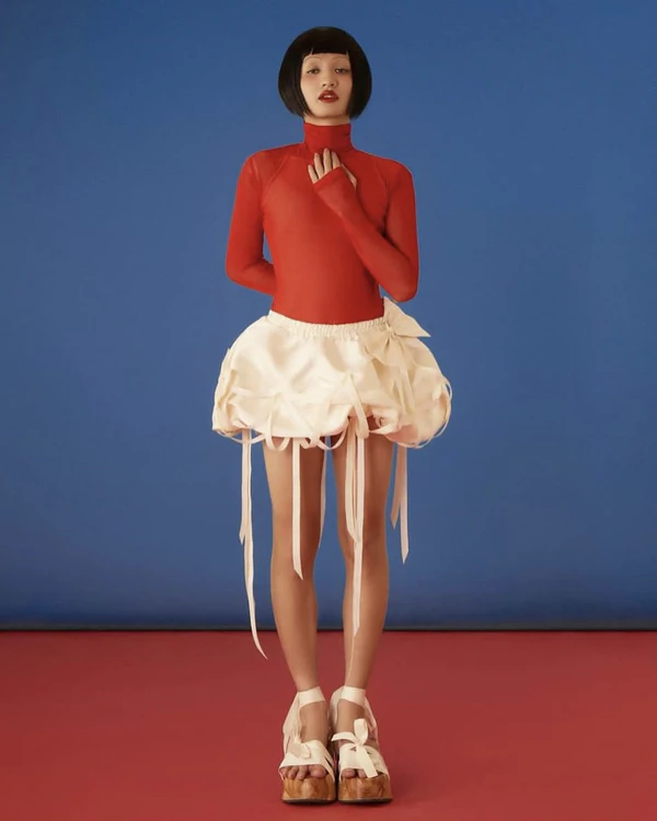 Bows Everywhere: 2024 Trend Insight