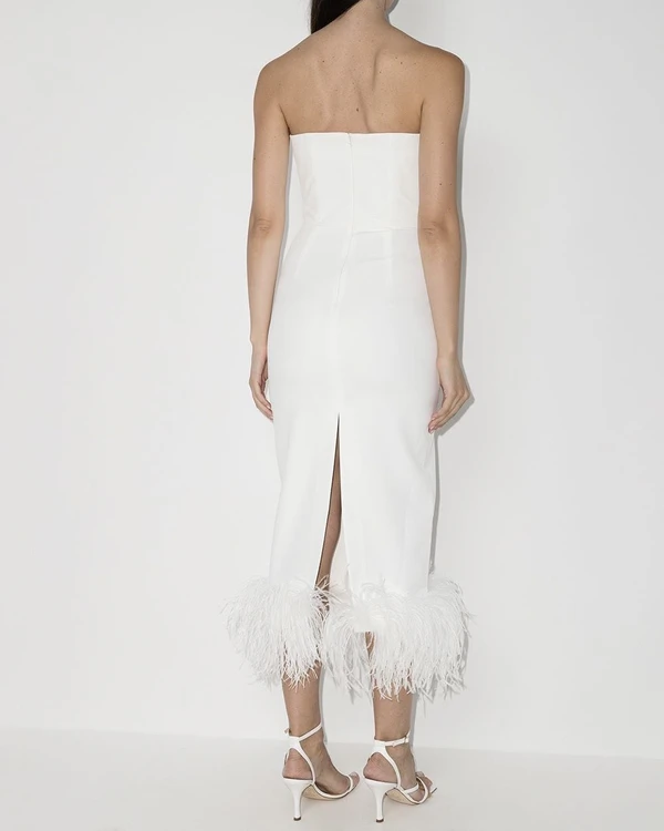 Wedding Trends 2022: Feathers