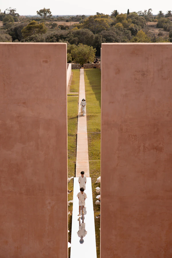 A Soul-Stirring Vow Renewal Weekend at Neuendorf House in Mallorca