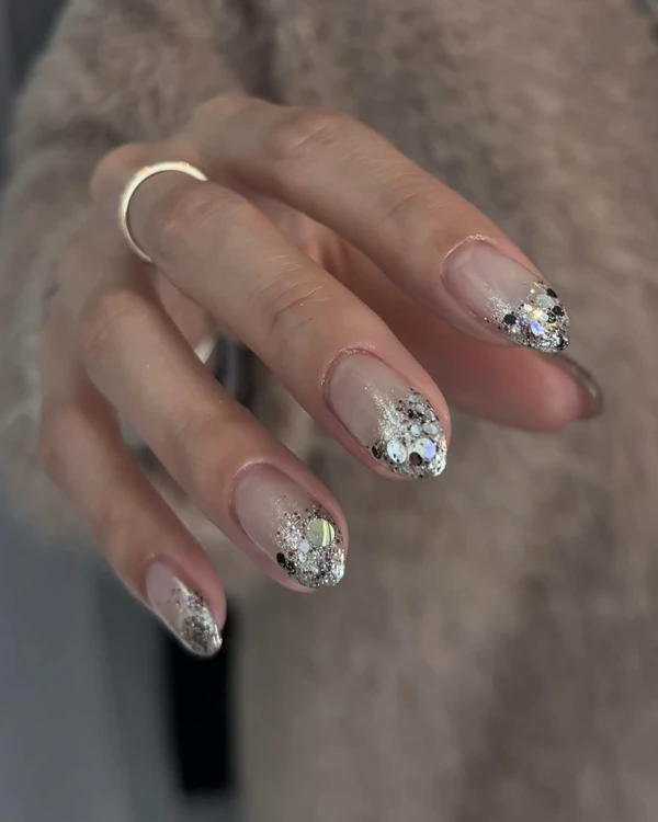 30 Bridal French Manicures to Save to Your Wedding Mood Board