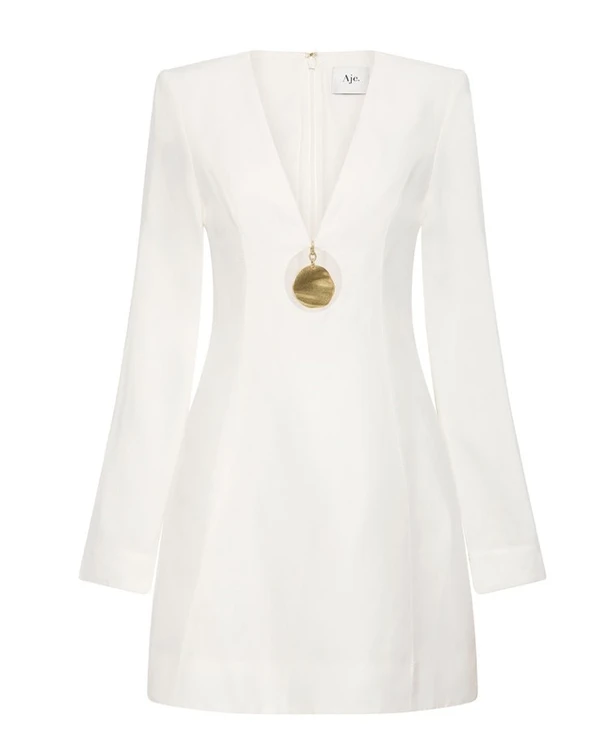18 Dresses for a Tropical Honeymoon