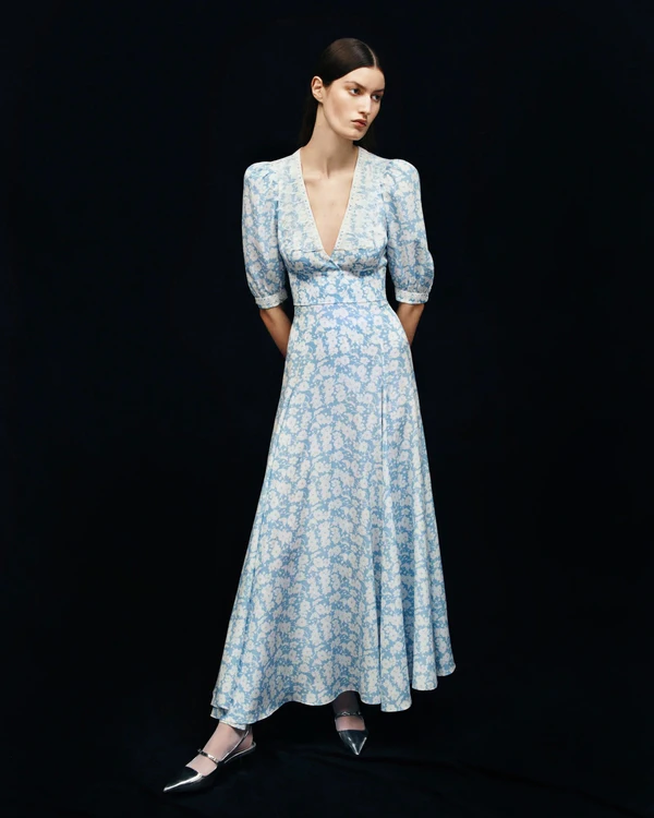 20 Dresses for a Garden Party Wedding