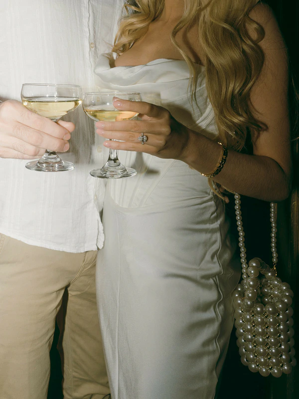 Ultra-Chic Editorial in the Theater — photo 2