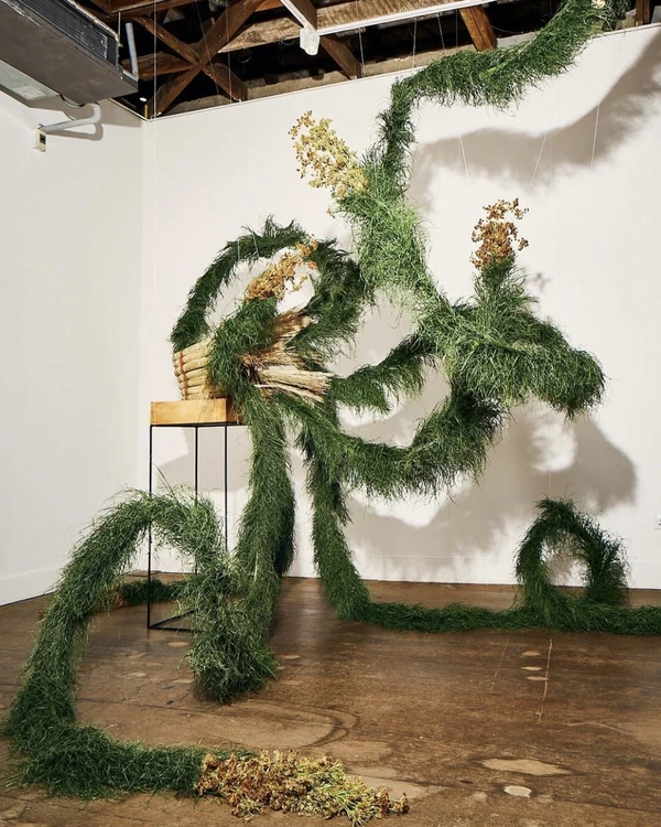 Trend: Overgrown Foliage Installations