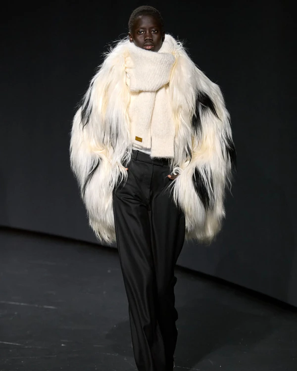 5 Highlights from London Fashion Week FW24