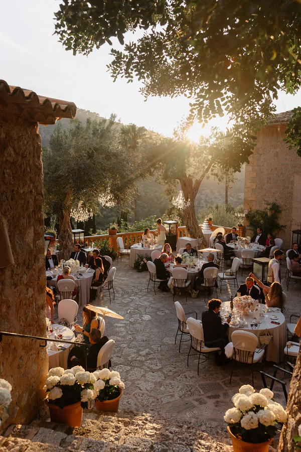 Sam & Larissa, wedding photographers in Portugal, Europe — portfolio photo 2