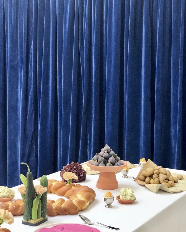 Tablescape Styling with Fruit