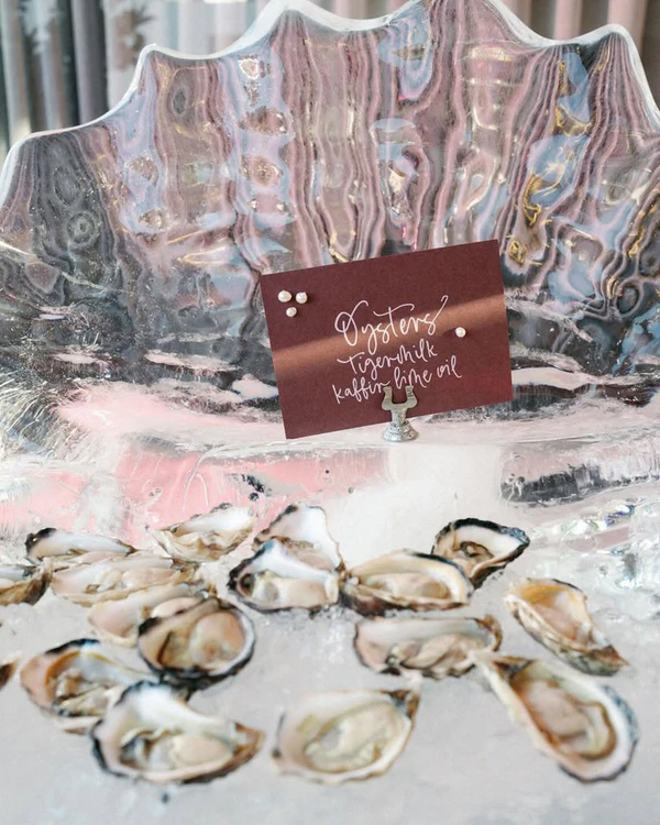 7 Festive Food & Drink Ideas for Stylish Holiday Hosting