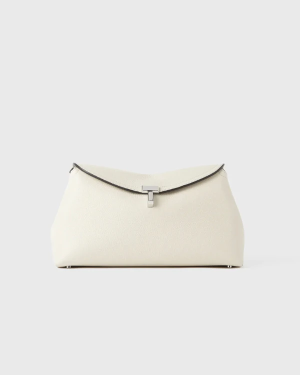 20 of the Season’s Chicest It-Girl Bridal Accessories