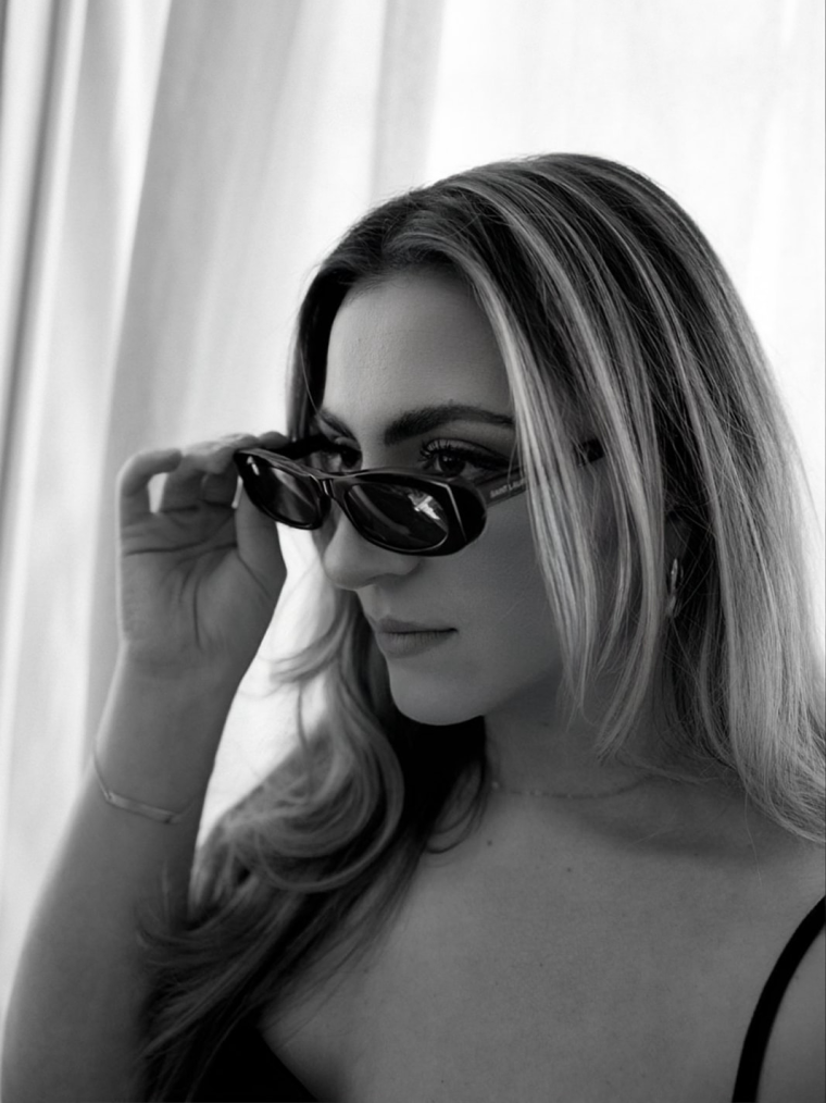 Photographers Maddie Kaye