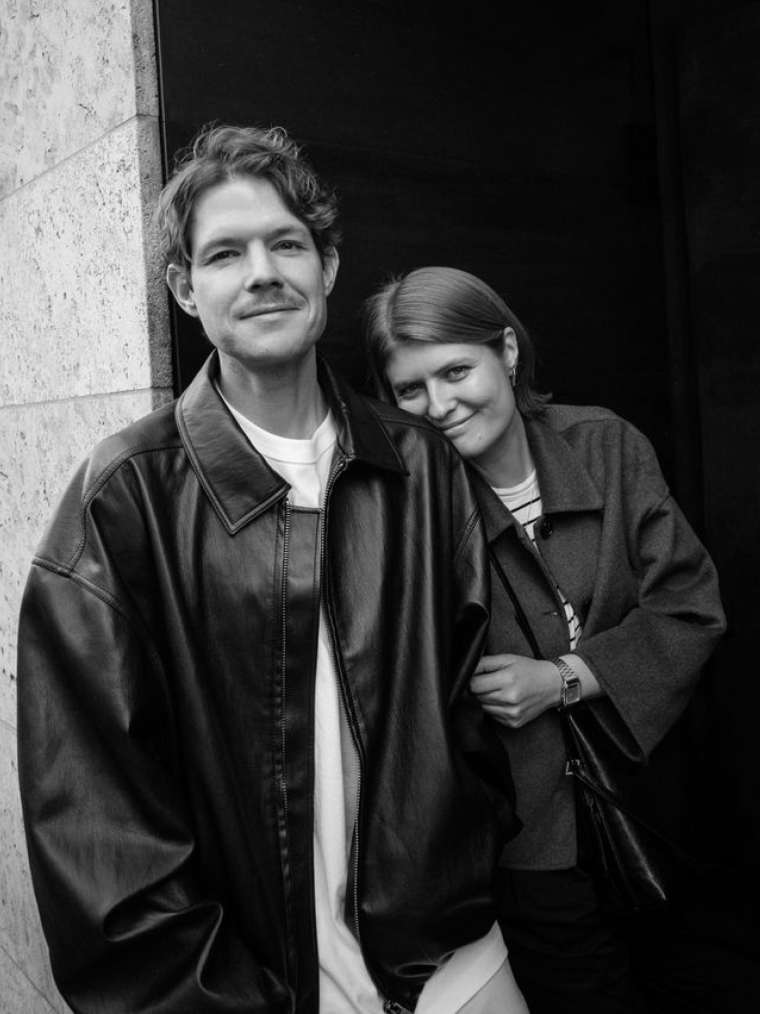 Photographers Raissa and Simon