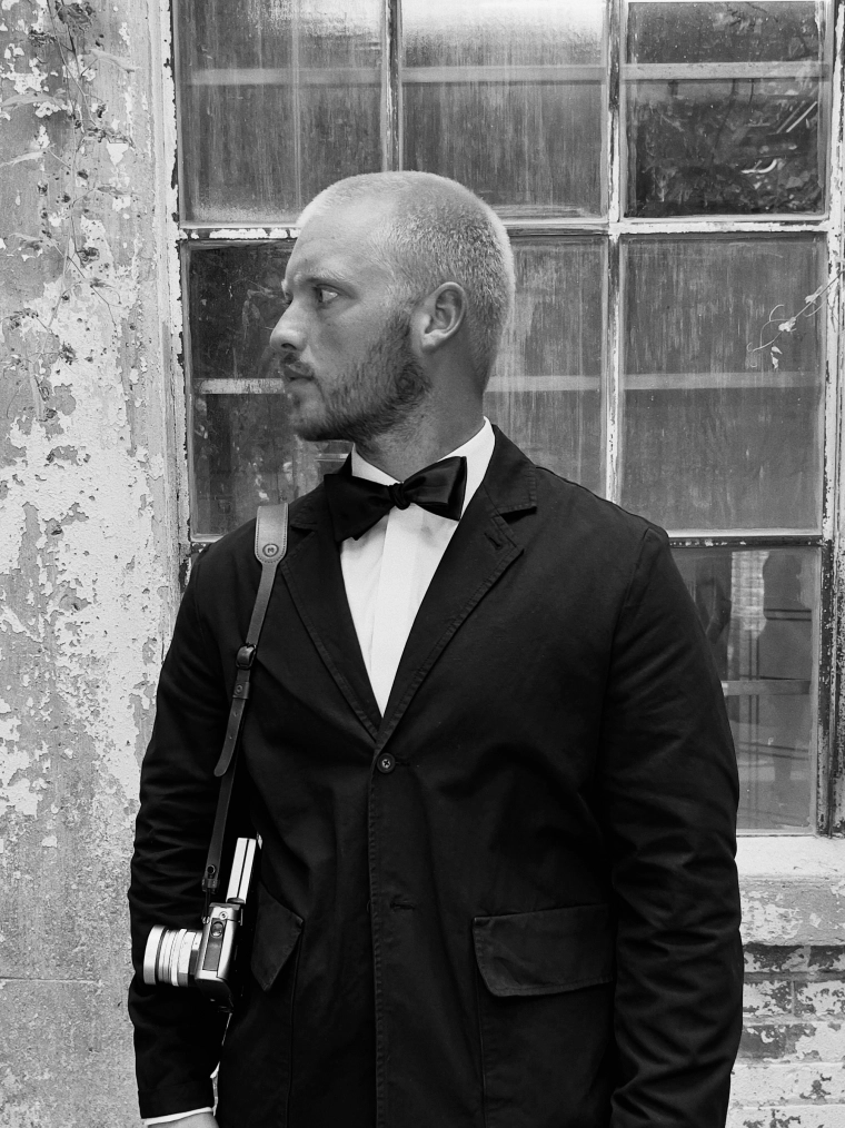 Photographers Tom Irwin