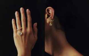 Fine Jewelry Uniform Object