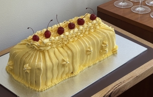 Cakes & Catering Lil Choux Choux