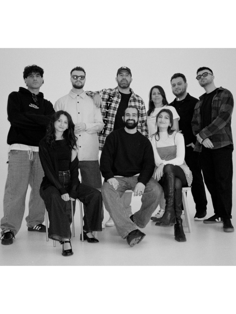 Photographers White on Black Studio 