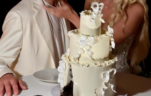 Cakes & Catering María Amaría