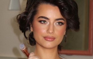 Beauty Brooke Lilias