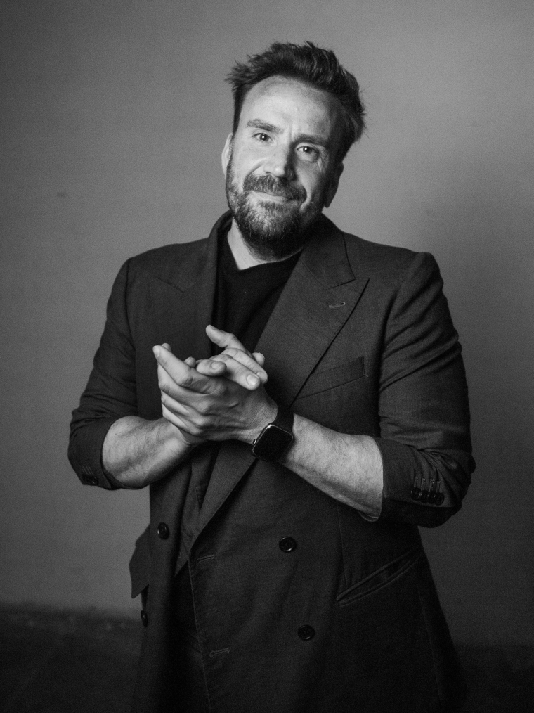 Photographers Serafin Castillo