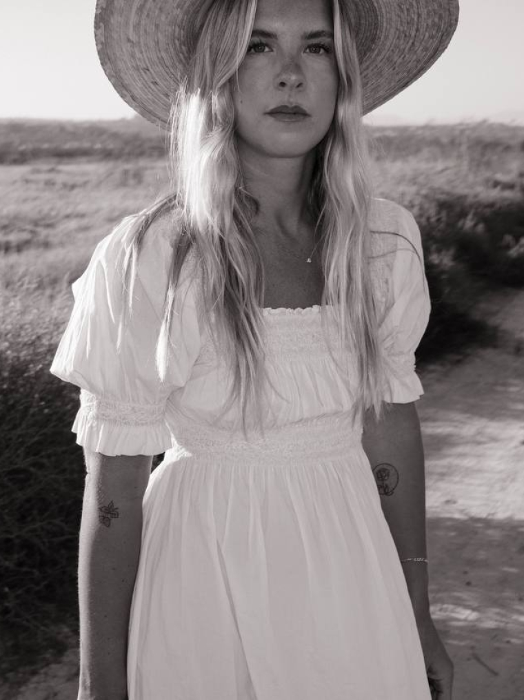 Photographers Nikki Strekowski