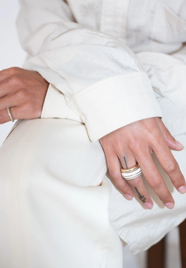 By Pariah, wedding fine jewelry in United Kingdom — portfolio photo 3