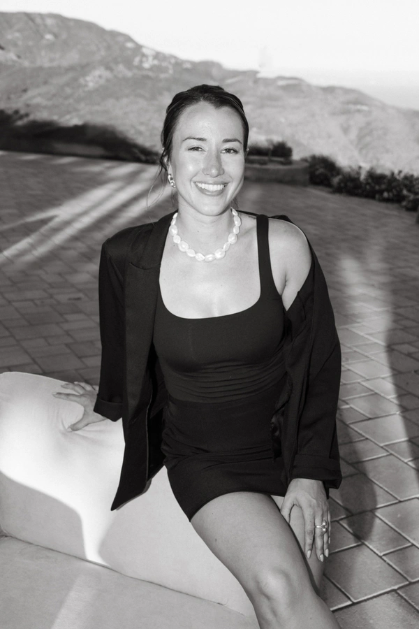 Masha Sakhno, wedding photographers in Hawaii, USA