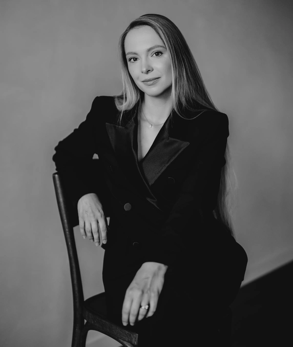 Anastasia Landtwing, wedding beauty in Switzerland, Europe